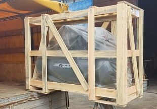Отгрузка компрессора Remeza СБ4/Ф-500.LB75 и двух ресиверов на мебельное производство